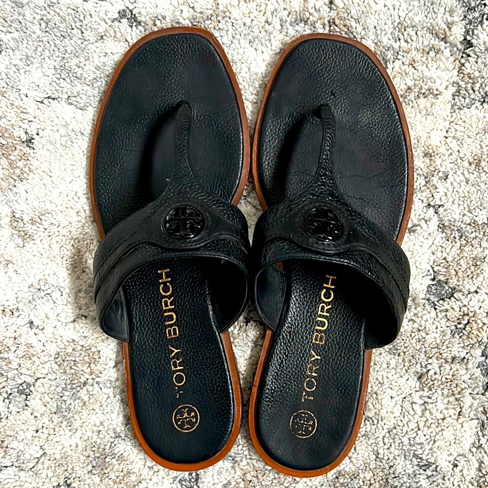 Tory Burch black leather sandals. Size 9. Great condition!